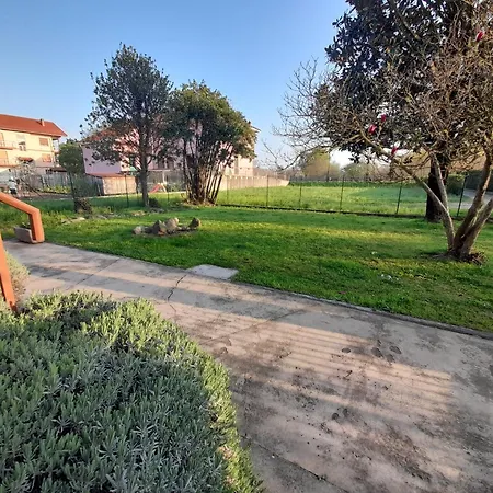 Casa La V G Ferienhaus *