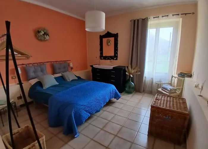 Casa La V G